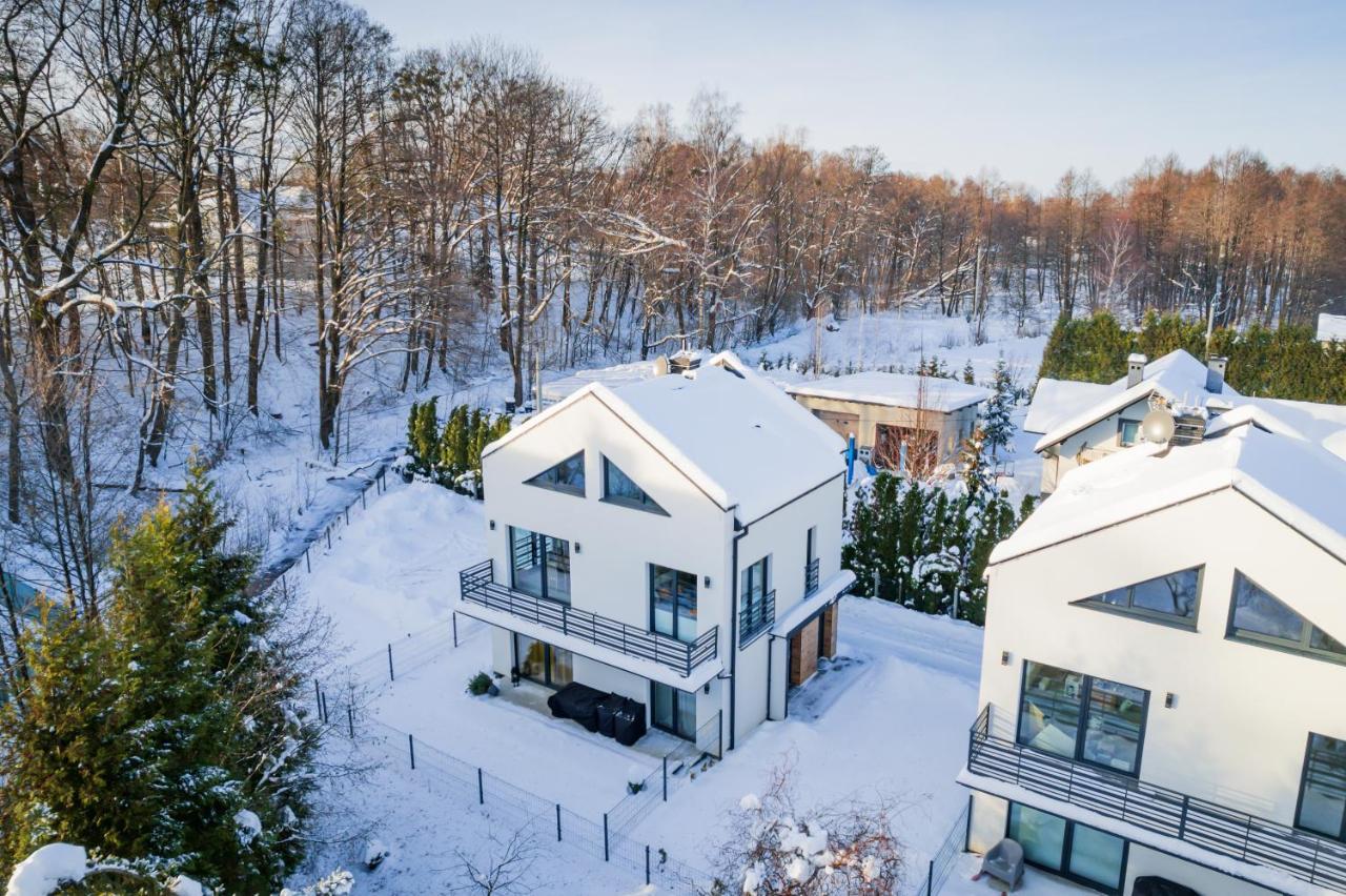 Апартаменты Apartament Nad Strumykiem Z Ogrodkiem - Dream Apart Устронь Экстерьер фото